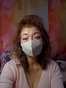 Snapshot of URAN429 chatting on February 16, 2026, 2:51 am URAN429 online show from February 16, 2026, 2:51 am