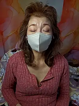 Snapshot of URAN429 chatting on February 17, 2026, 4:53 am URAN429 online show from February 17, 2026, 4:53 am