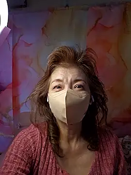 Snapshot of URAN429 chatting on February 25, 2026, 5:28 am URAN429 online show from February 25, 2026, 5:28 am