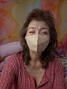 Snapshot of URAN429 chatting on February 27, 2026, 5:57 pm URAN429 online show from February 27, 2026, 5:57 pm