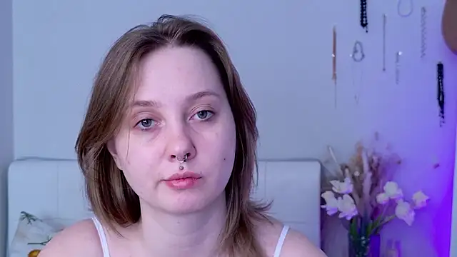 CandiceKingzzz online show from March 12, 2026, 10:32 am