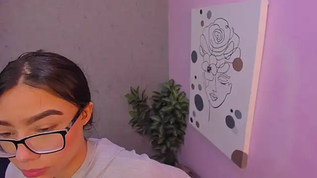 lil miia online show from February 26, 2026, 7:13 pm