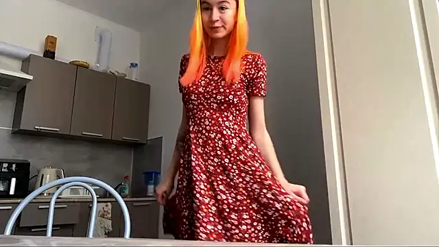 Snapshot of EmilyHein chatting on February 28, 2026, 6:25 am EmilyHein online show from February 28, 2026, 6:25 am