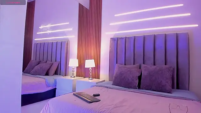 LilyHartt online show from March 13, 2026, 12:01 pm