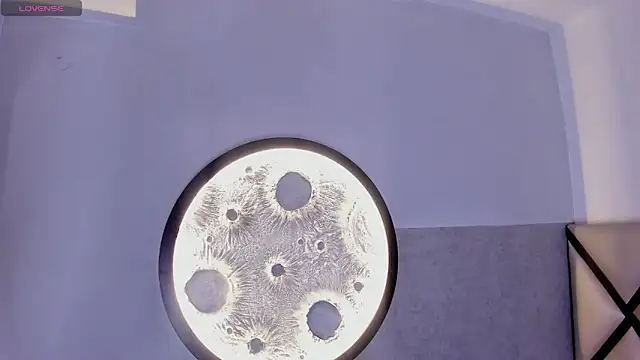 Snapshot of Philipp-Jones chatting on February 5, 2026, 11:59 am Philipp-Jones online show from February 5, 2026, 11:59 am