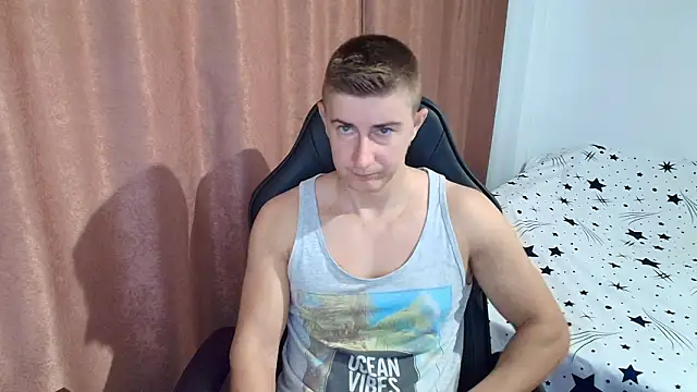 TodMusclePower9 online show from February 5, 2026, 4:50 am