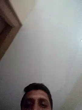 Snapshot of delvin92 chatting on March 3, 2026, 3:51 pm delvin92 online show from March 3, 2026, 3:51 pm