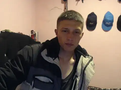 Snapshot of Cronos_Hot_8 chatting on February 5, 2026, 11:04 am Cronos Hot 8 online show from February 5, 2026, 11:04 am