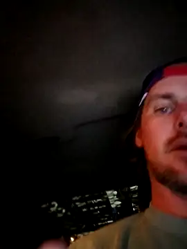 mr mrs glitter online show from April 18, 2026, 6:39 am