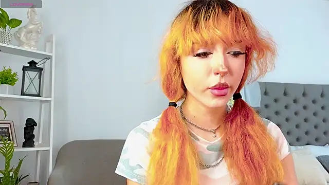   Amiraa online show from April 18, 2026, 12:09 pm