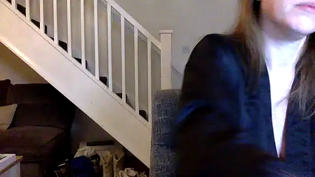 ElizabethArden42- online show from February 25, 2026, 7:12 pm