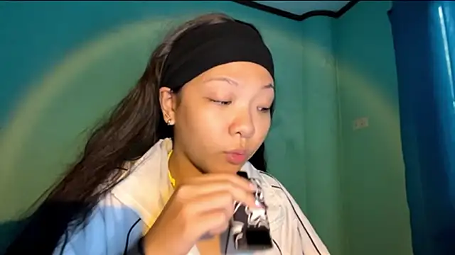 Snapshot of TerisaYellow chatting on February 18, 2026, 5:47 am TerisaYellow online show from February 18, 2026, 5:47 am