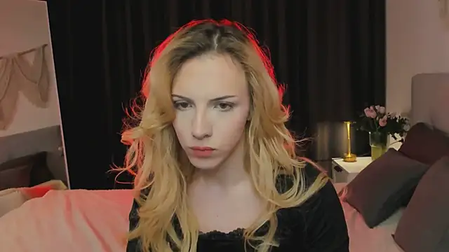 Tiffany  King online show from April 12, 2026, 6:07 am