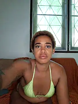 Snapshot of Seductive_Simon333 chatting on February 13, 2026, 5:25 am Seductive Simon333 online show from February 13, 2026, 5:25 am