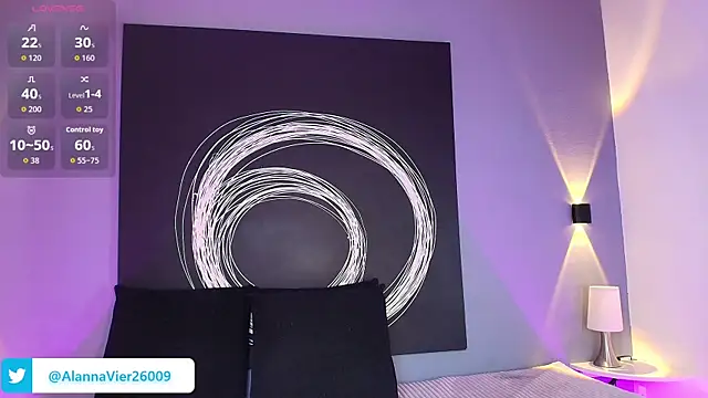 AlannaViera online show from April 15, 2026, 11:50 am