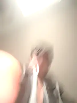 Yoooo633 online show from April 2, 2026, 9:23 pm