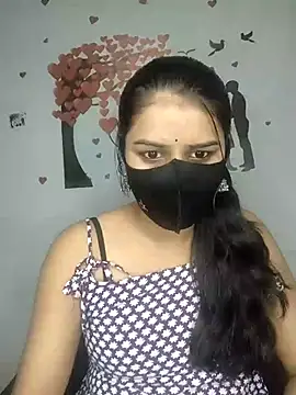 Snapshot of Alix_cuti chatting on February 16, 2026, 2:35 pm Alix cuti online show from February 16, 2026, 2:35 pm