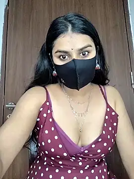 Snapshot of Alix_cuti chatting on April 19, 2026, 6:10 pm Alix cuti online show from April 19, 2026, 6:10 pm
