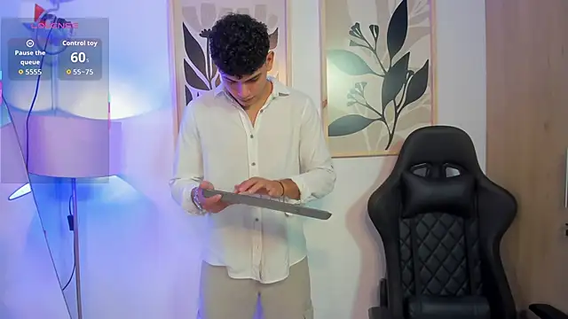 justin payn14 online show from April 30, 2026, 3:02 am