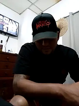 pepinoXXX online show from February 5, 2026, 6:29 am