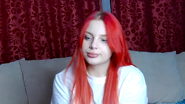 Snapshot of Red_Sweet chatting on March 2, 2026, 4:58 pm Red Sweet online show from March 2, 2026, 4:58 pm