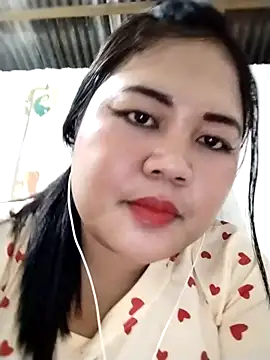 Snapshot of biggbooty15 chatting on February 9, 2026, 11:36 am biggbooty15 online show from February 9, 2026, 11:36 am