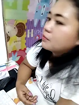 Snapshot of biggbooty15 chatting on February 17, 2026, 5:41 pm biggbooty15 online show from February 17, 2026, 5:41 pm