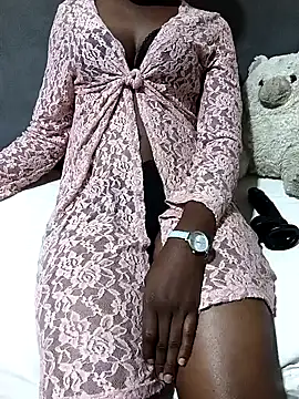 Snapshot of nthabi3 chatting on February 14, 2026, 8:27 pm nthabi3 online show from February 14, 2026, 8:27 pm