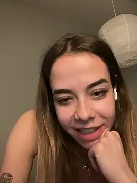 JulietSugar online show from April 7, 2026, 8:20 pm