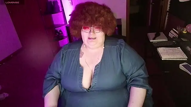 RileySynn online show from April 19, 2026, 6:02 am