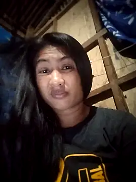 SweetKirsten69 online show from February 19, 2026, 2:35 pm