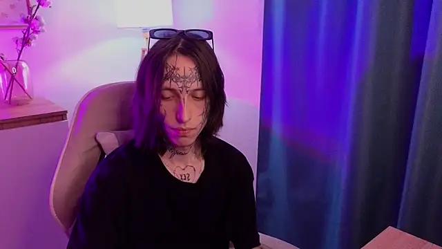 swagamee online show from April 16, 2026, 3:02 pm