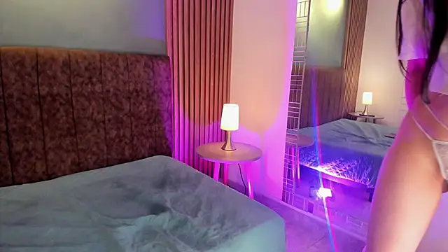 Snapshot of HannaWen_ chatting on February 18, 2026, 12:45 pm HannaWen online show from February 18, 2026, 12:45 pm