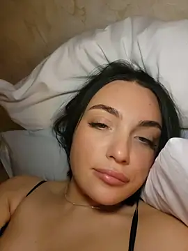 Snapshot of HotDevilGirl_ chatting on February 16, 2026, 5:09 pm HotDevilGirl online show from February 16, 2026, 5:09 pm