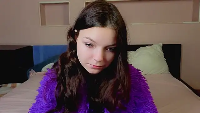 ElizaPizza online show from April 18, 2026, 2:43 pm