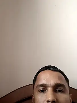 Mumbai handsom92 online show from February 8, 2026, 7:45 am