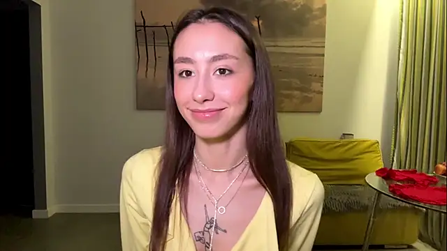 DeliaPesta online show from February 12, 2026, 7:20 pm