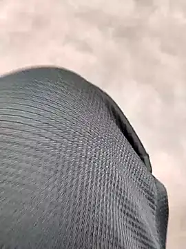 horny indian90 online show from April 15, 2026, 3:35 am