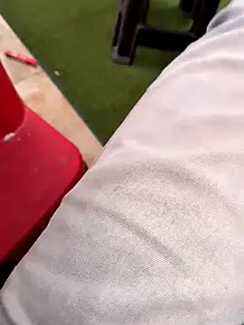 Snapshot of Castrol1289 chatting on February 10, 2026, 7:56 am Castrol1289 online show from February 10, 2026, 7:56 am