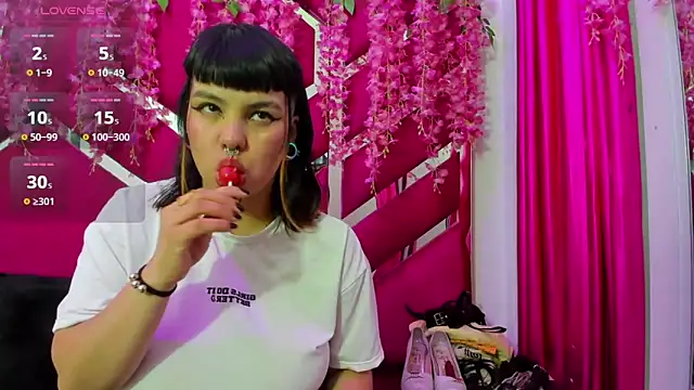 vanesa bobs online show from April 10, 2026, 3:12 am