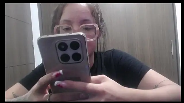 Snapshot of sheryl_25 chatting on March 2, 2026, 4:25 am sheryl 25 online show from March 2, 2026, 4:25 am