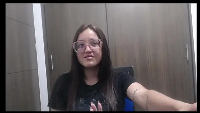 Snapshot of sheryl_25 chatting on March 2, 2026, 5:08 am sheryl 25 online show from March 2, 2026, 5:08 am