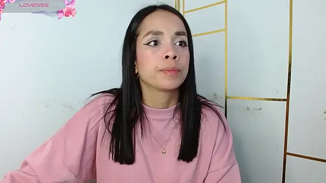 Snapshot of paula_lopez__ chatting on February 14, 2026, 1:30 pm paula lopez online show from February 14, 2026, 1:30 pm