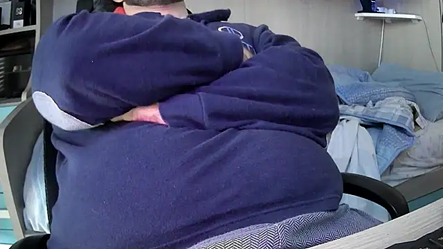 no-name15 online show from April 4, 2026, 8:23 am