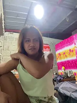 Queen-barbie online show from March 3, 2026, 2:01 pm