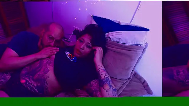 SoftSin1 online show from April 17, 2026, 11:02 am