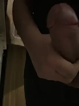 Snapshot of kaytosery chatting on February 18, 2026, 1:12 am kaytosery online show from February 18, 2026, 1:12 am