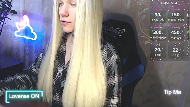 Shiny Victoria online show from March 20, 2026, 9:03 am