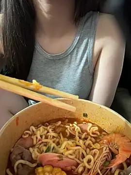 Snapshot of Rinnababy22 chatting on February 6, 2026, 3:37 pm Rinnababy22 online show from February 6, 2026, 3:37 pm