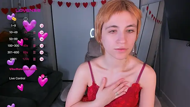 AutumnWhisper online show from March 10, 2026, 9:42 pm